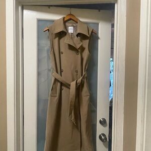 MOTF Tan Notched Collar Sleeveless Dress: no belt